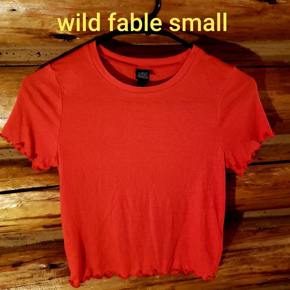 Wild fable half shirt